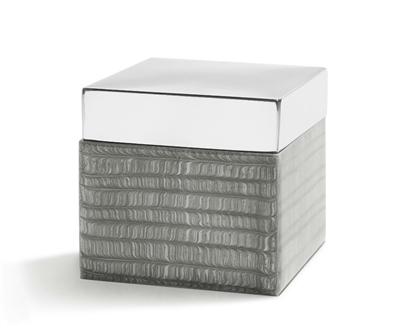 Alicante Bath Accessories